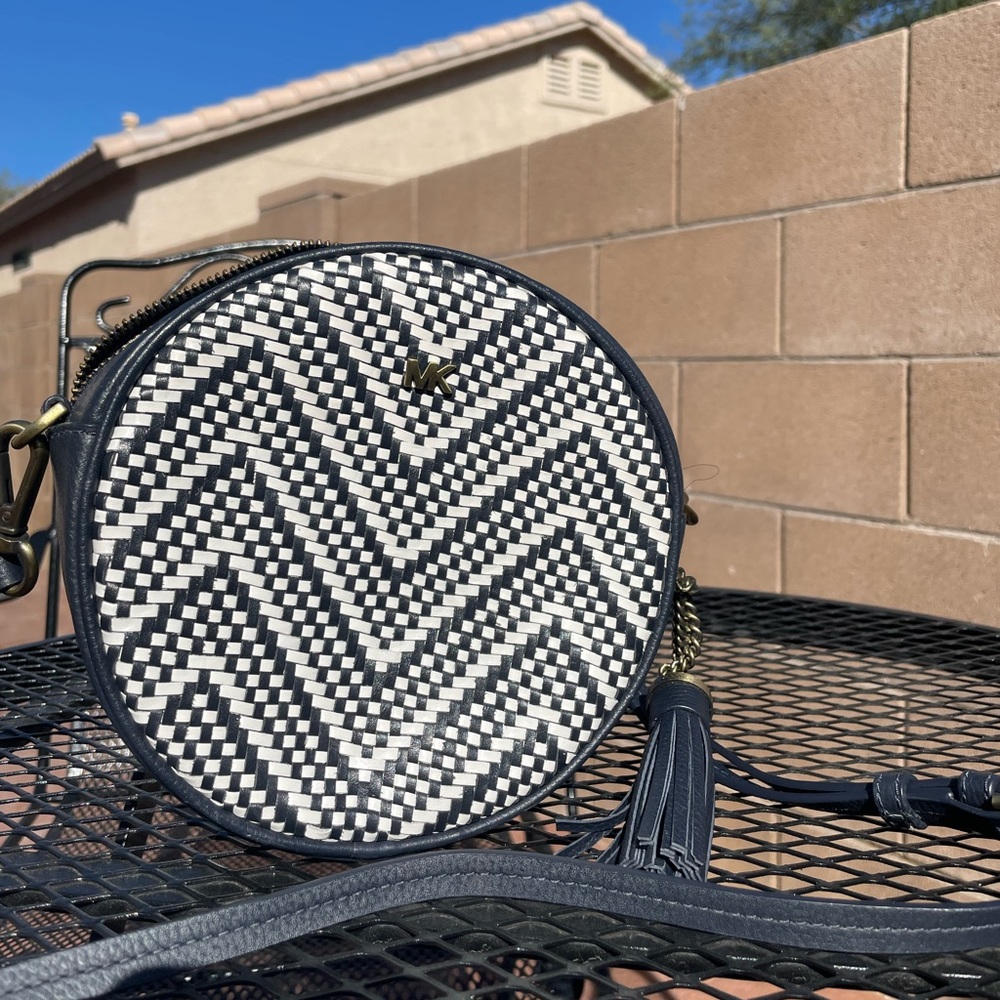 Michael Kors blue & white crossbody purse